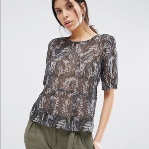Vero Moda Kell Printed Peplum Blouse
